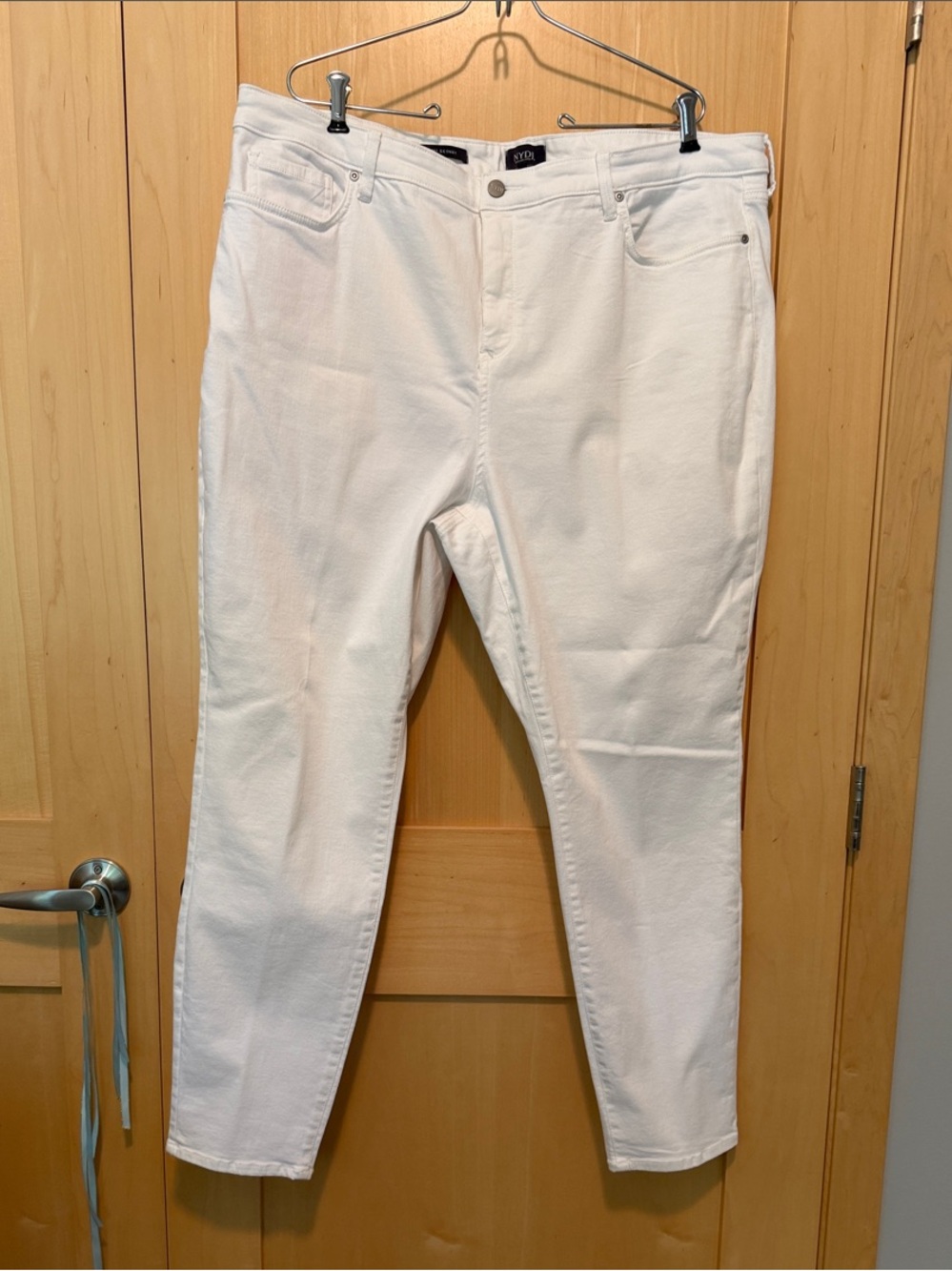 NYDJ White Ami Skinny Jeans - LiftTuck